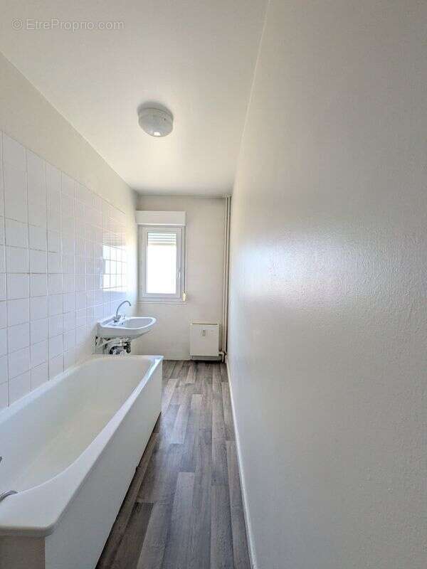 A vendre – pont sur seine - 10 rue de chapon - etage 1 porte n 12 - photo 7
