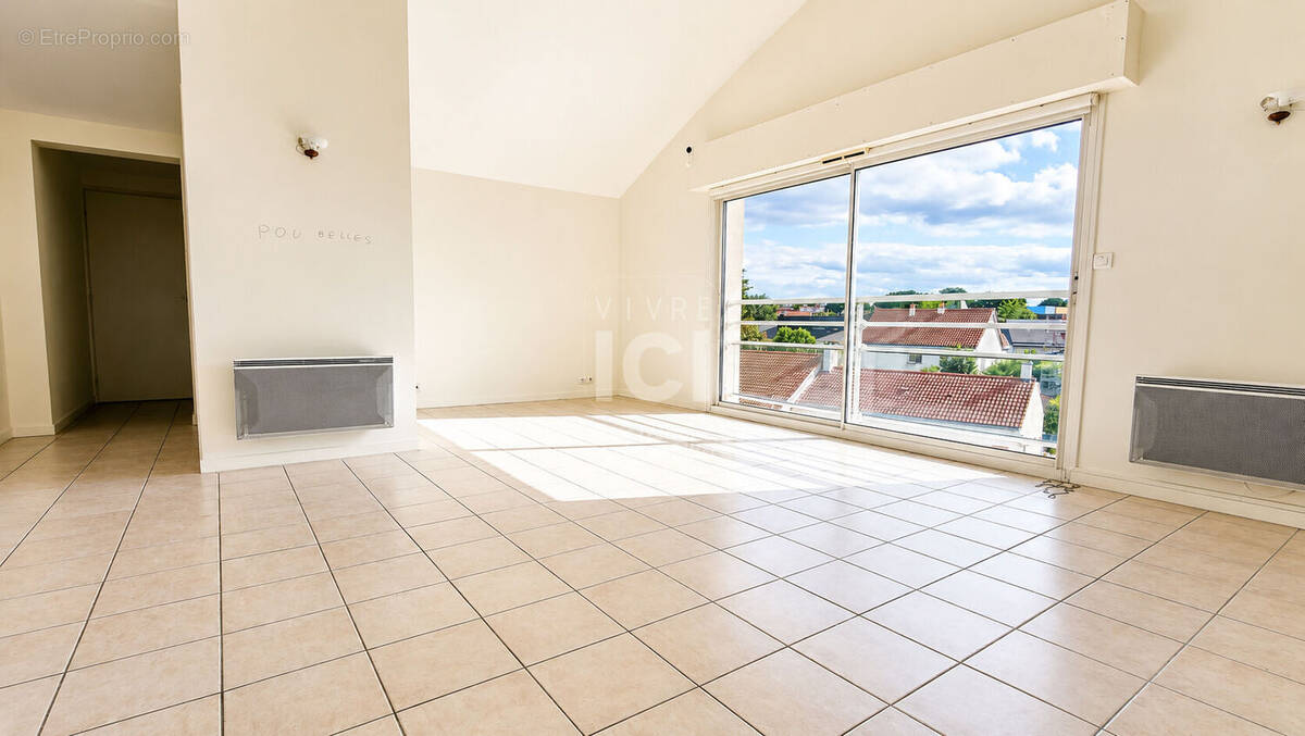 Appartement à SAINT-SEBASTIEN-SUR-LOIRE