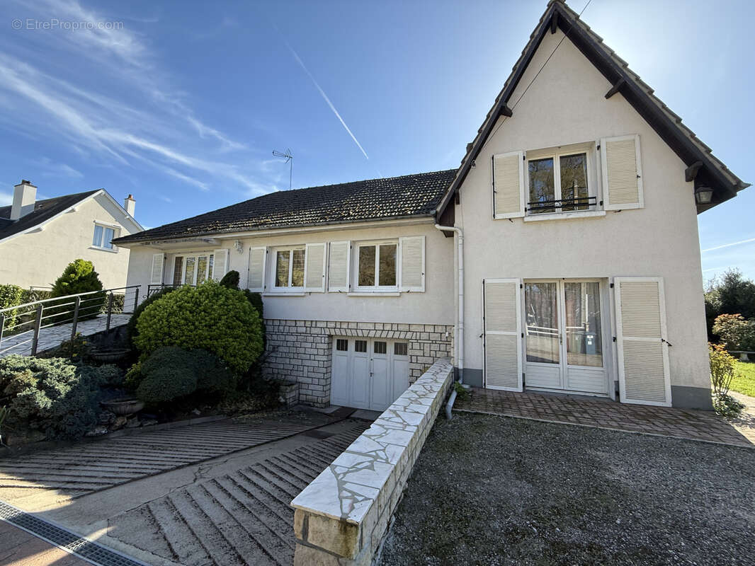Maison à BOIGNY-SUR-BIONNE