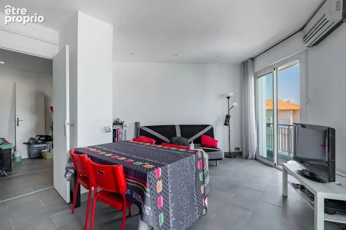 Appartement 3 pièces de 57 m² à Fréjus-plage - photo 2