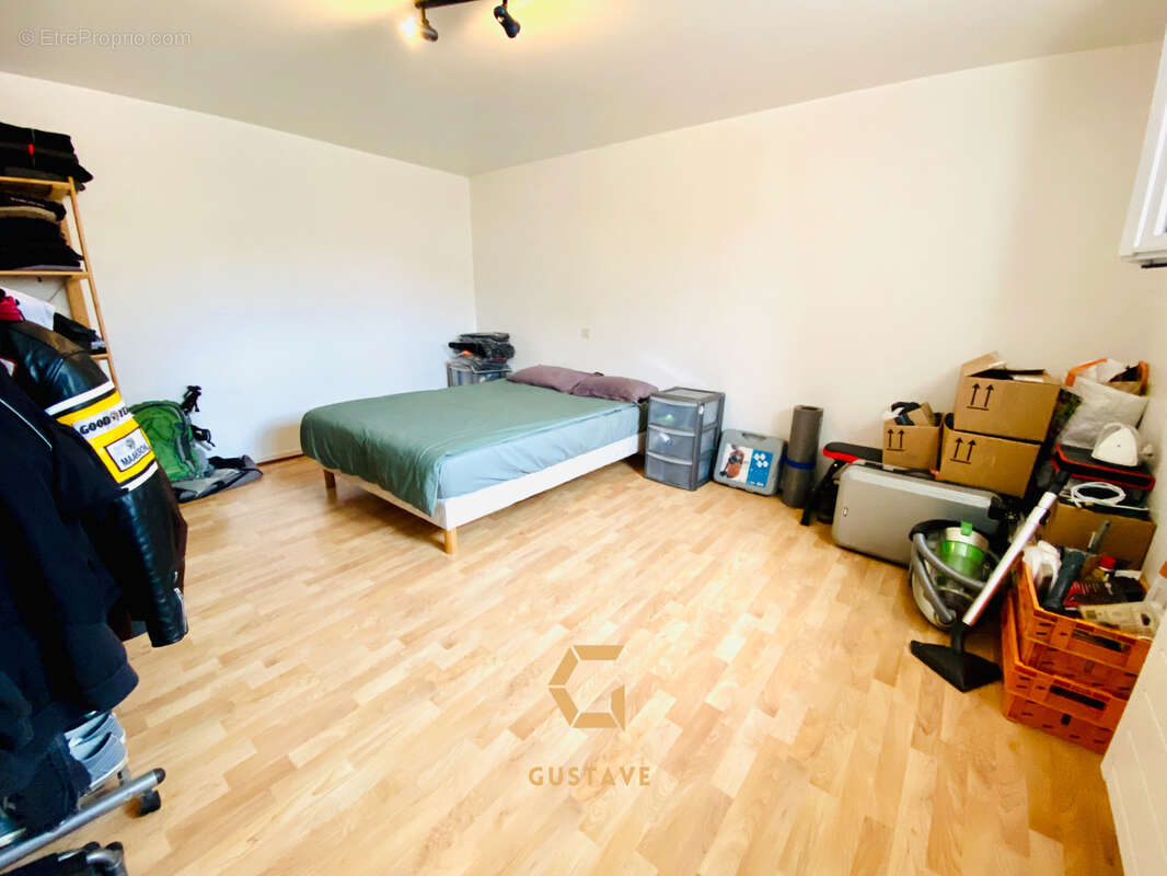 Maison à VAROIS-ET-CHAIGNOT