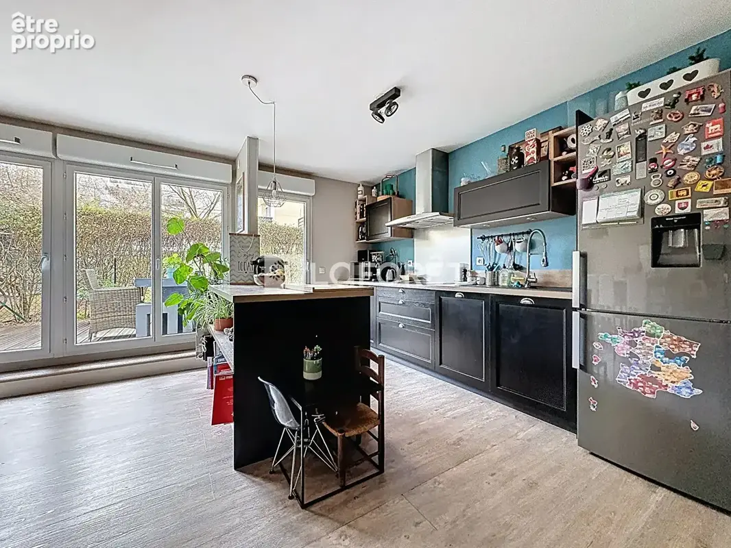 Appartement Suresnes 3 pièce(s) 75 m2 - photo 2