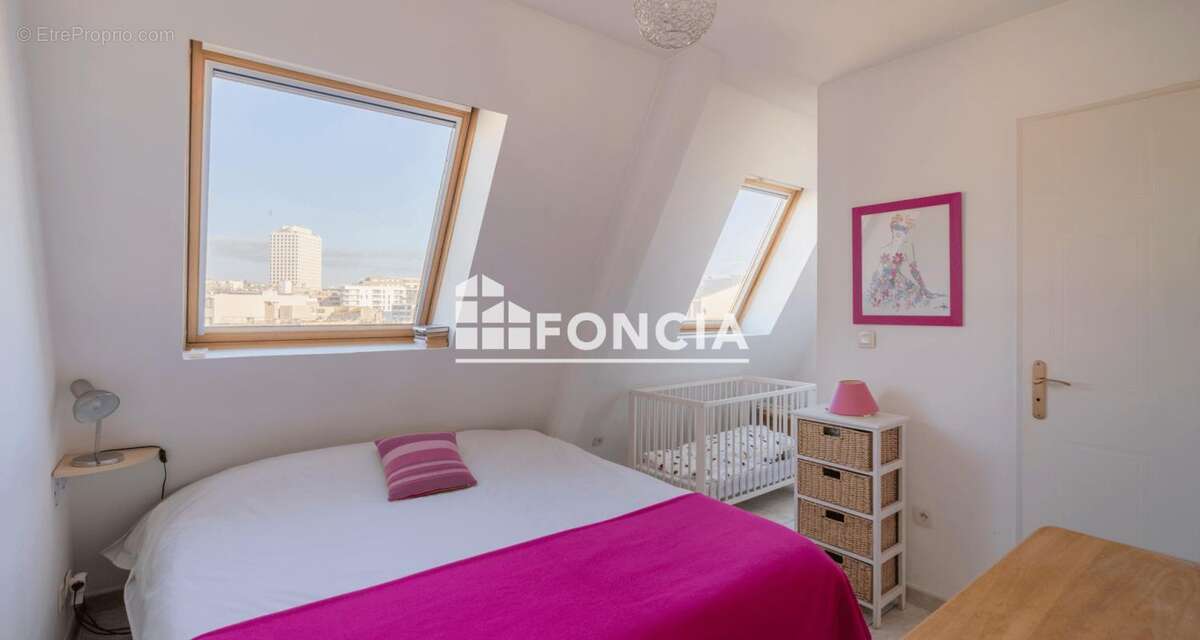 Appartement à MARSEILLE-8E