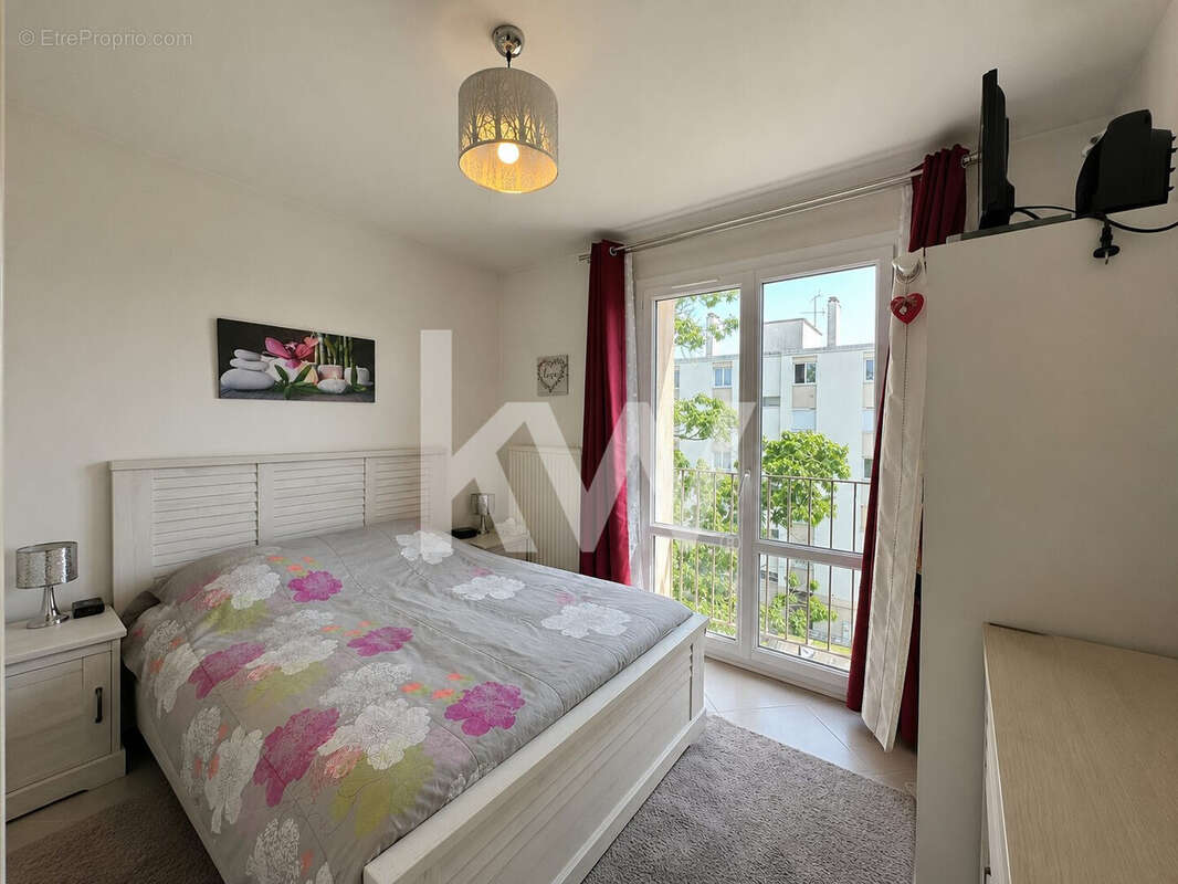 Appartement à SAINT-JEAN-DE-BRAYE