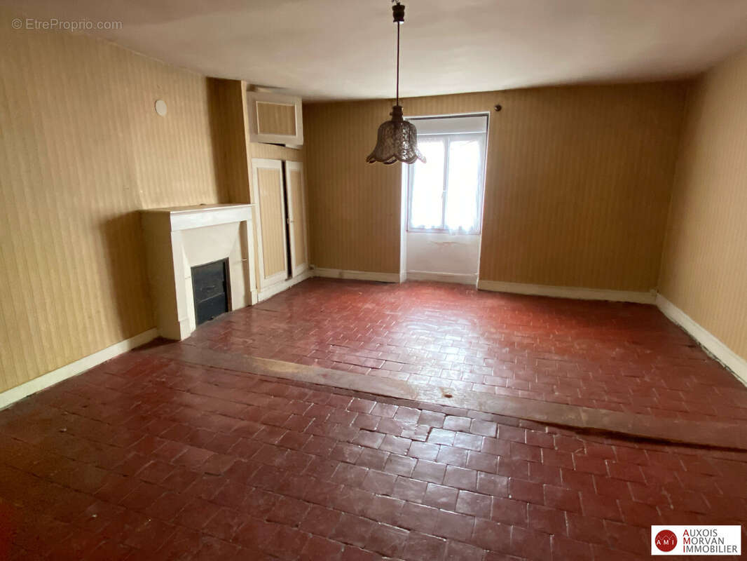 Maison à SEMUR-EN-AUXOIS