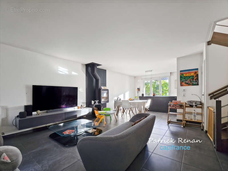 Maison à VILLEPREUX