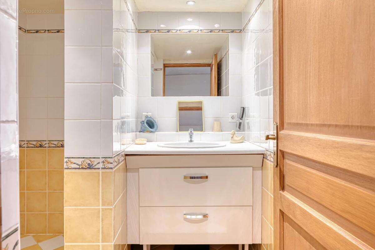 Maison à BIVILLE-LA-RIVIERE