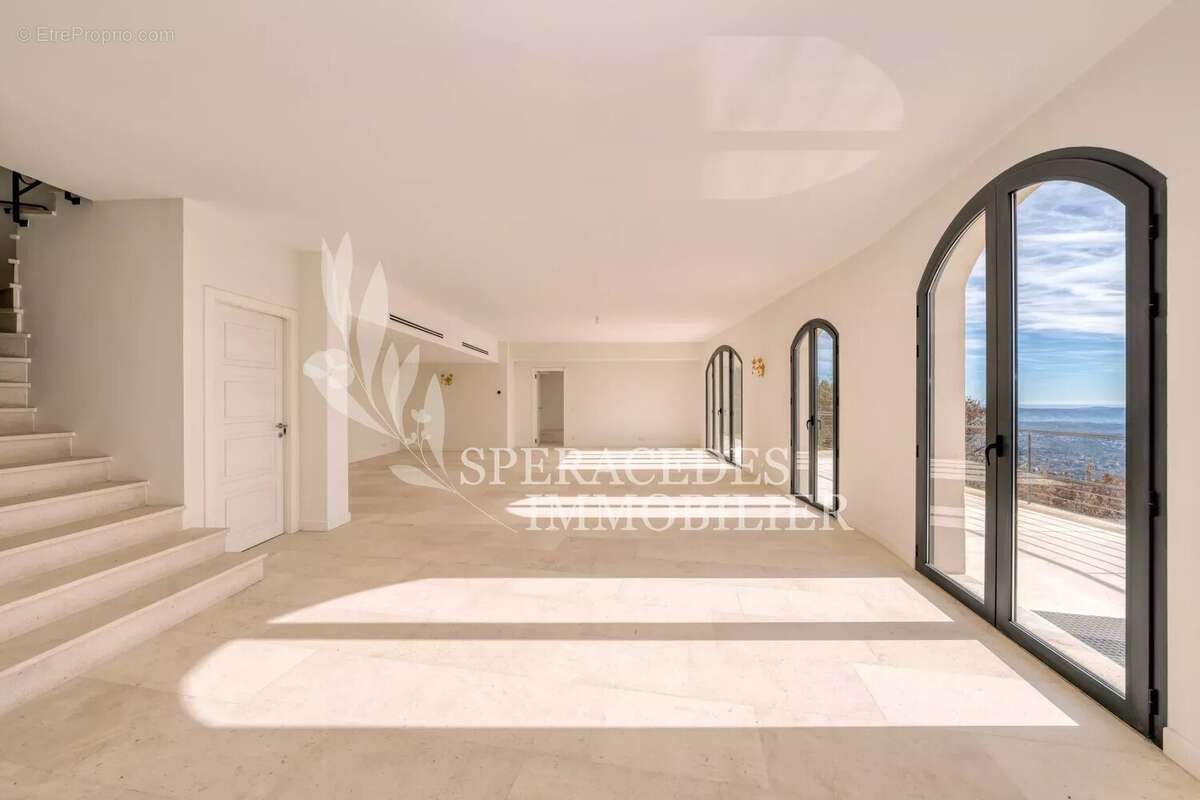 Maison à SPERACEDES