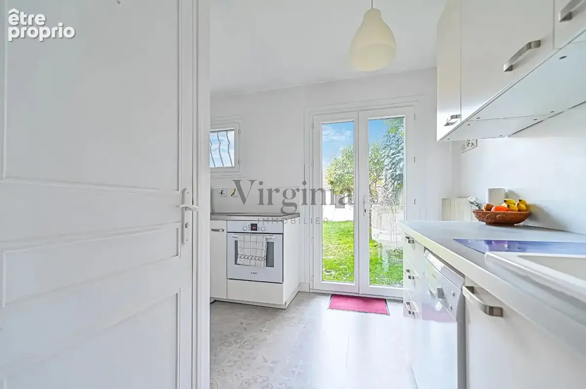 Charmante petite maison avec jardin - Proche métro Stade - photo 4