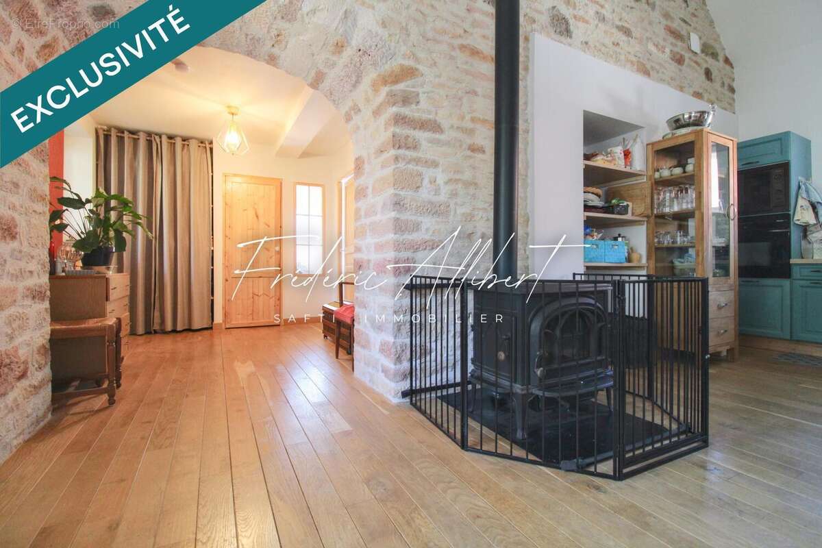 Photo 8 - Maison à NANTON