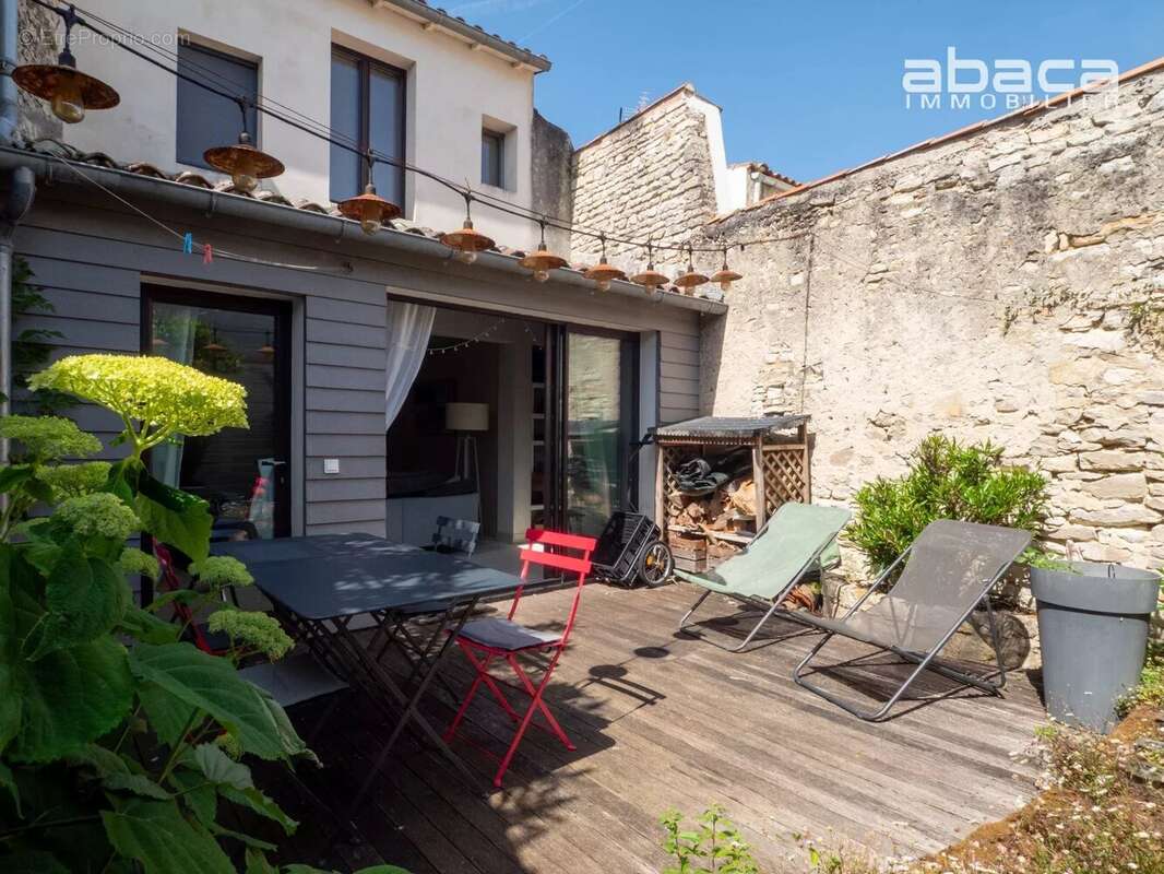 Maison à LE BOIS-PLAGE-EN-RE