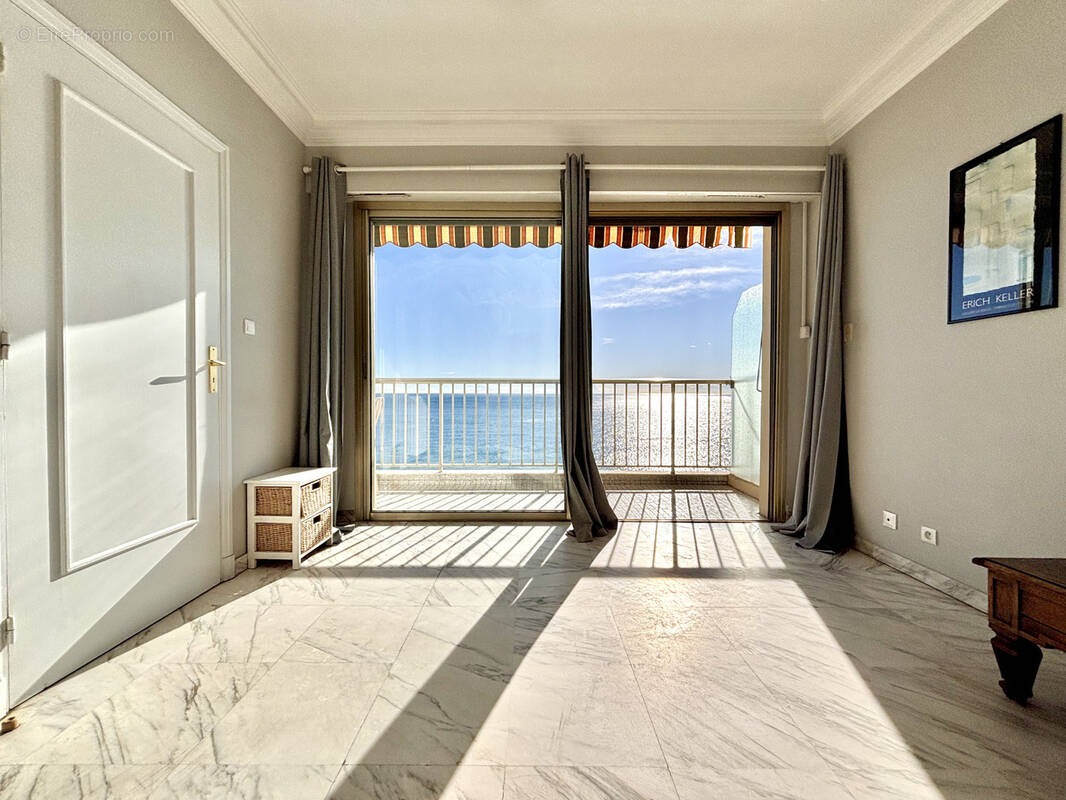 Appartement à MENTON