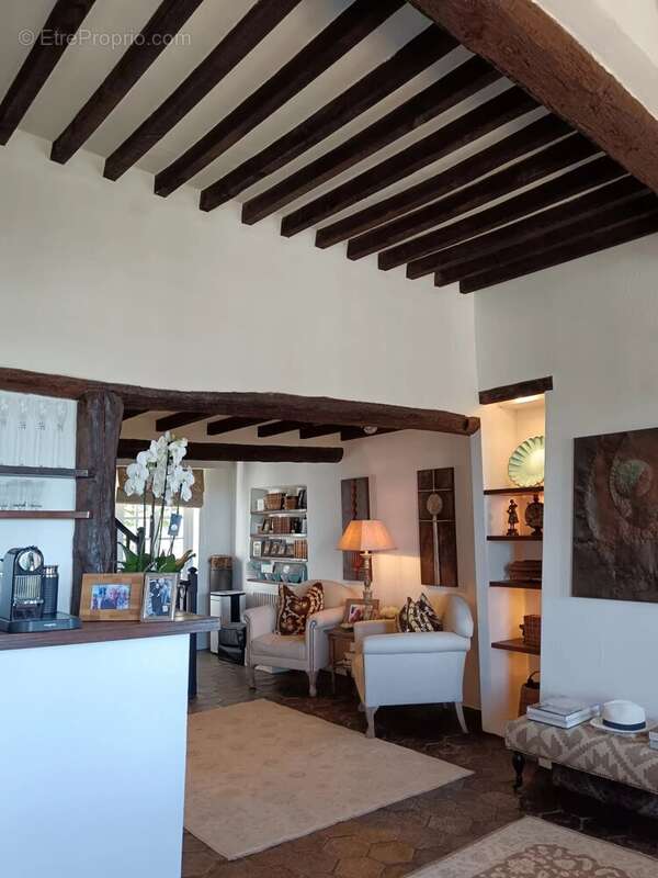 Maison à CAGNES-SUR-MER