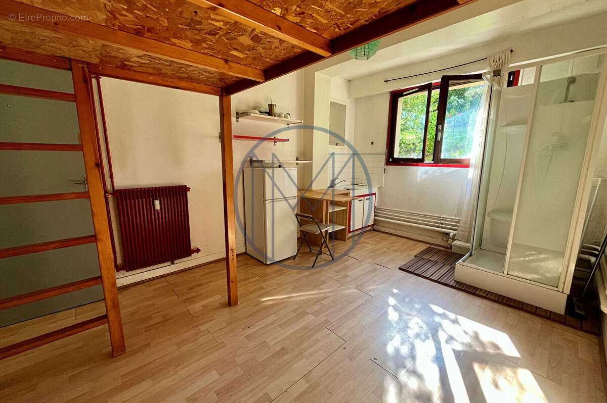 Appartement à VERSAILLES