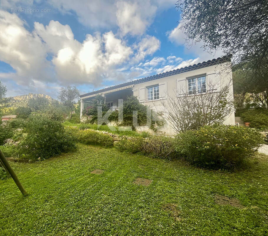 Maison à LA VALETTE-DU-VAR