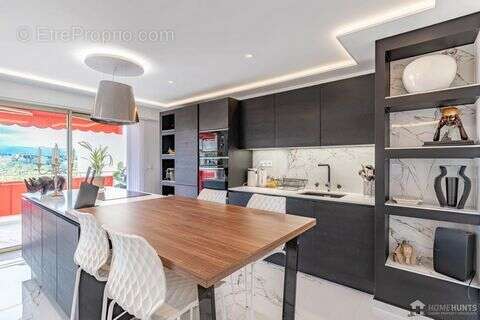 Appartement 101 m² à Antibes  - photo 2