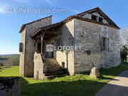 Maison à LAROQUE-DES-ARCS
