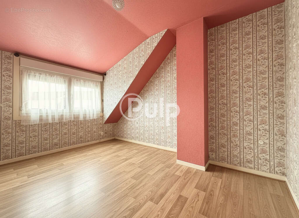 Maison de résidence semi-mitoyenne en plein cœur de Saint-Laurent-Blangy ! - photo 6