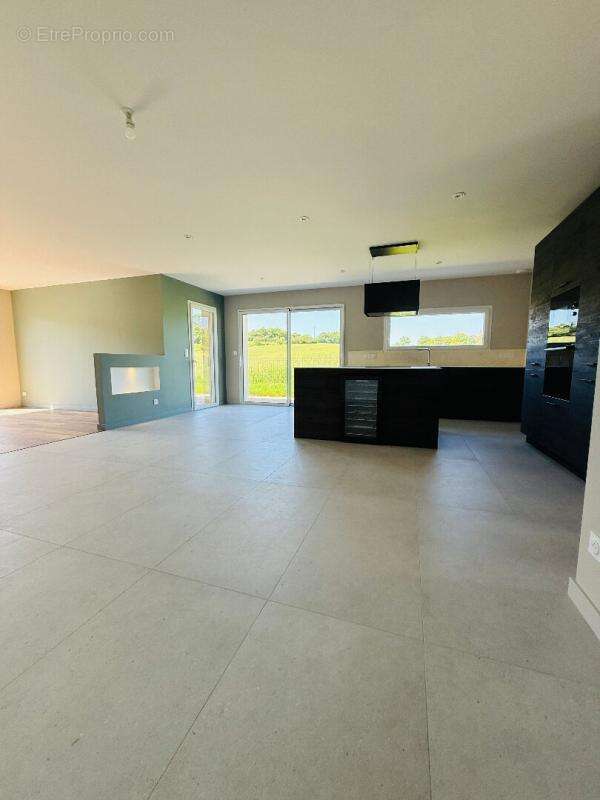 Maison neuve de plain- pied- Norme RE2020- - photo 4
