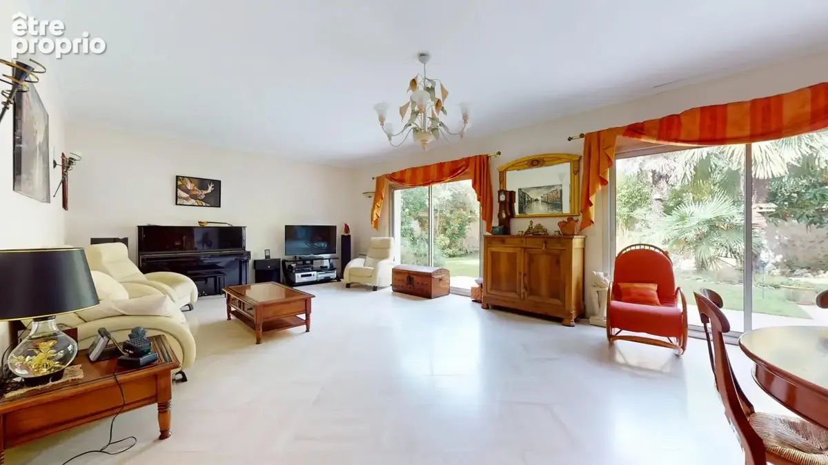 Maison 7 pièces 154 m² à vendre à Saint-Maur-Des-Fosses (94210) - photo 4