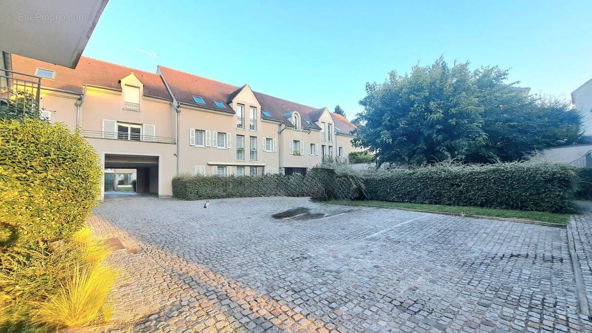 Appartement à LUZARCHES