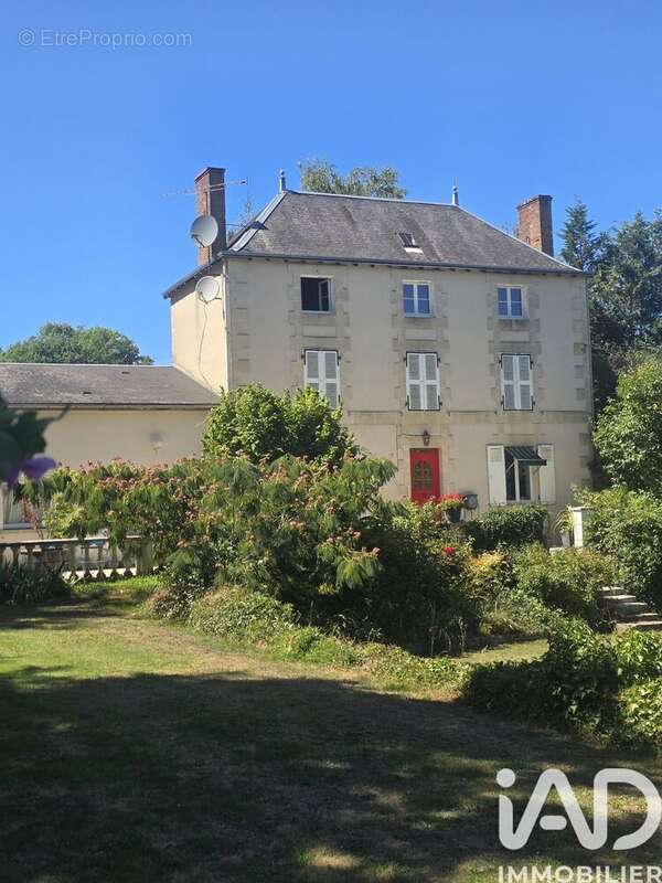 Maison 220 m² à Gouex  - photo 5