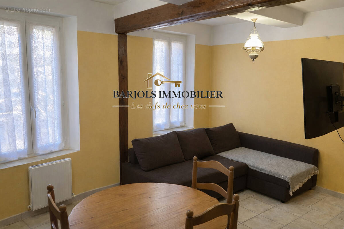 Appartement à BARJOLS