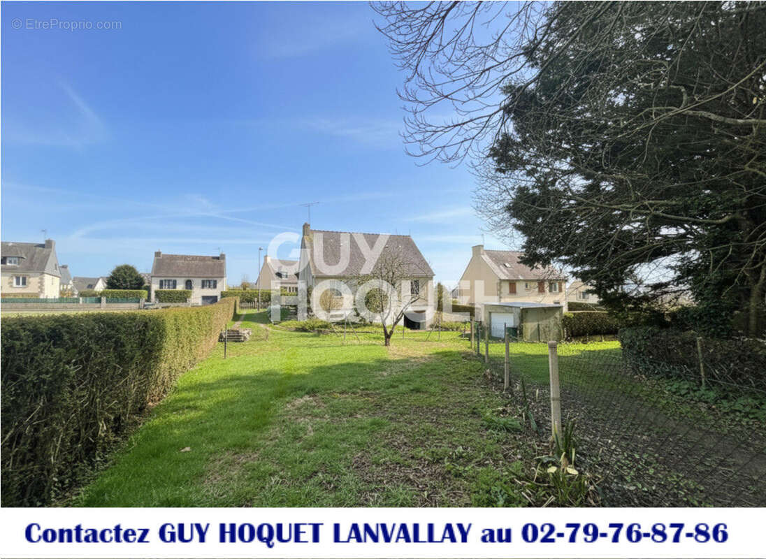 Maison à LANVALLAY