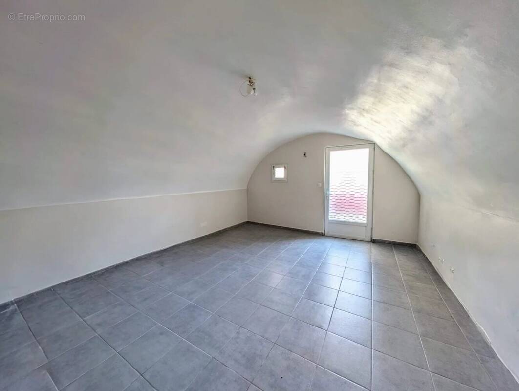 Maison à LA FERTE-SOUS-JOUARRE