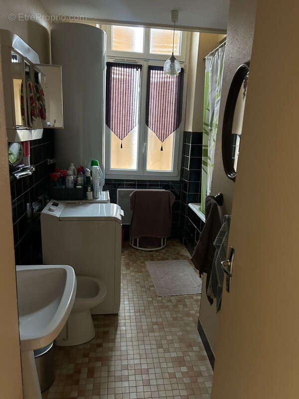 Appartement à GROSTENQUIN