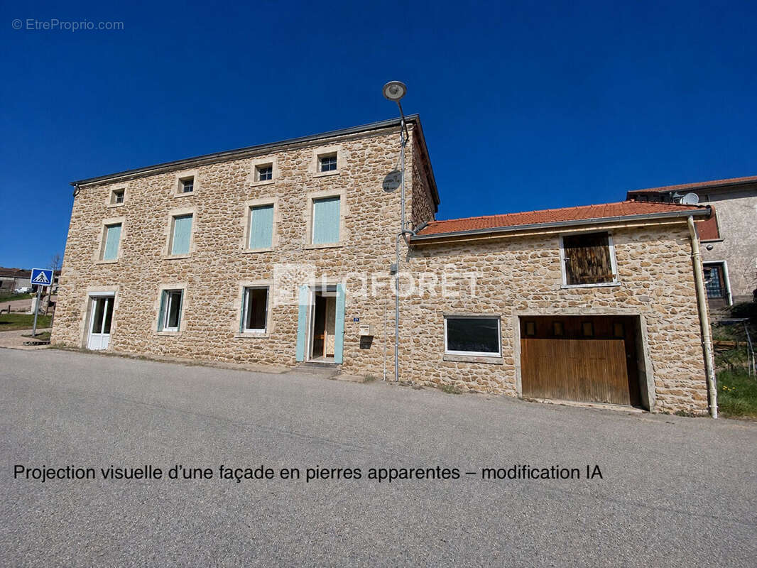 Maison 4 pièces à Arcon - 115 m² avec potentiel à rénover - photo 1