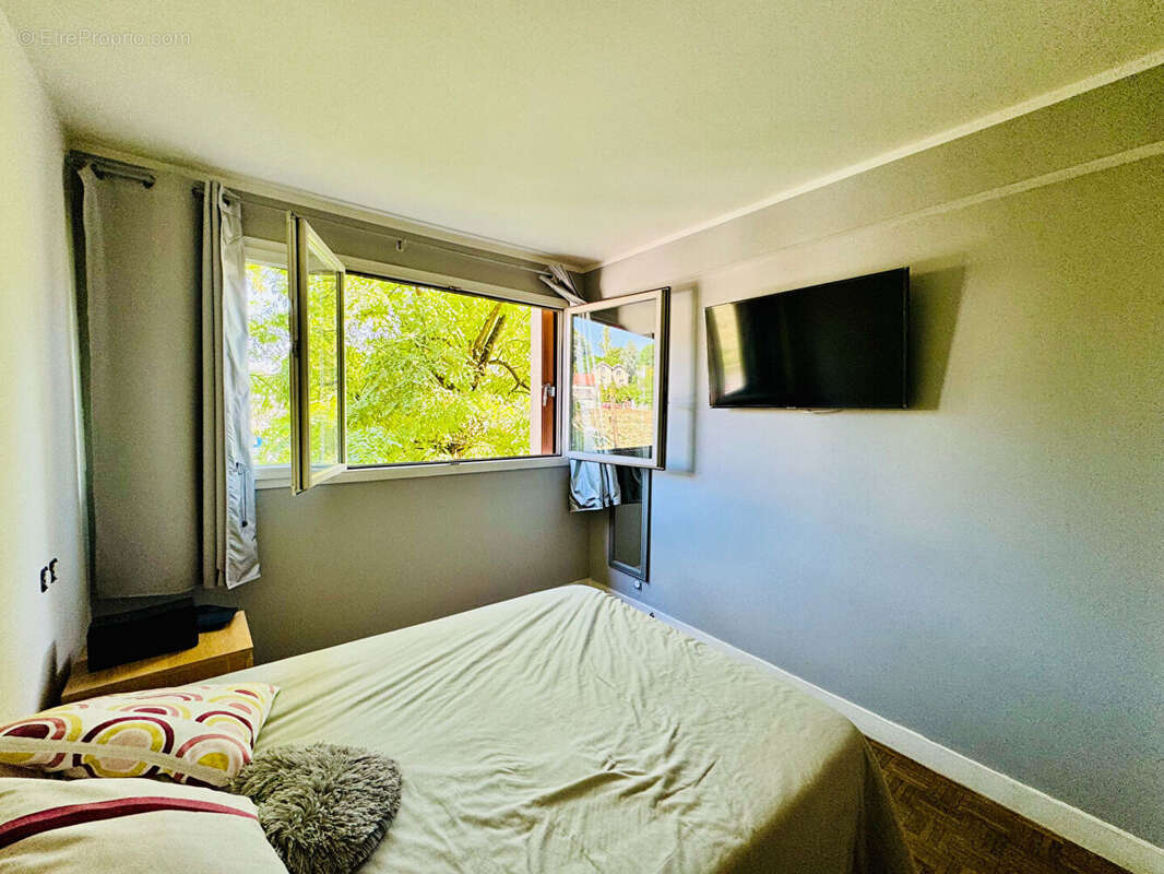 Appartement à SAVIGNY-SUR-ORGE