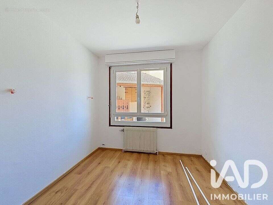 Appartement 55 m² à Bonne  - photo 8