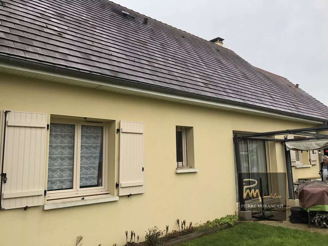 Maison à SAINT-CELERIN