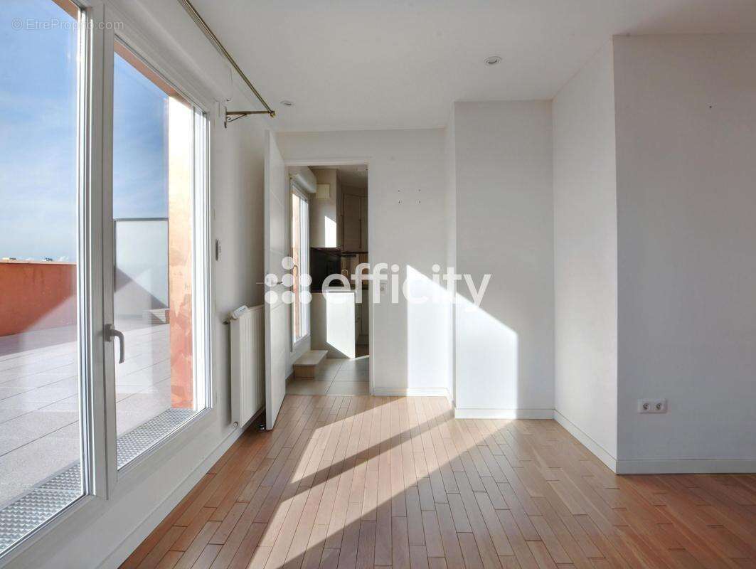 Appartement à SAINT-OUEN