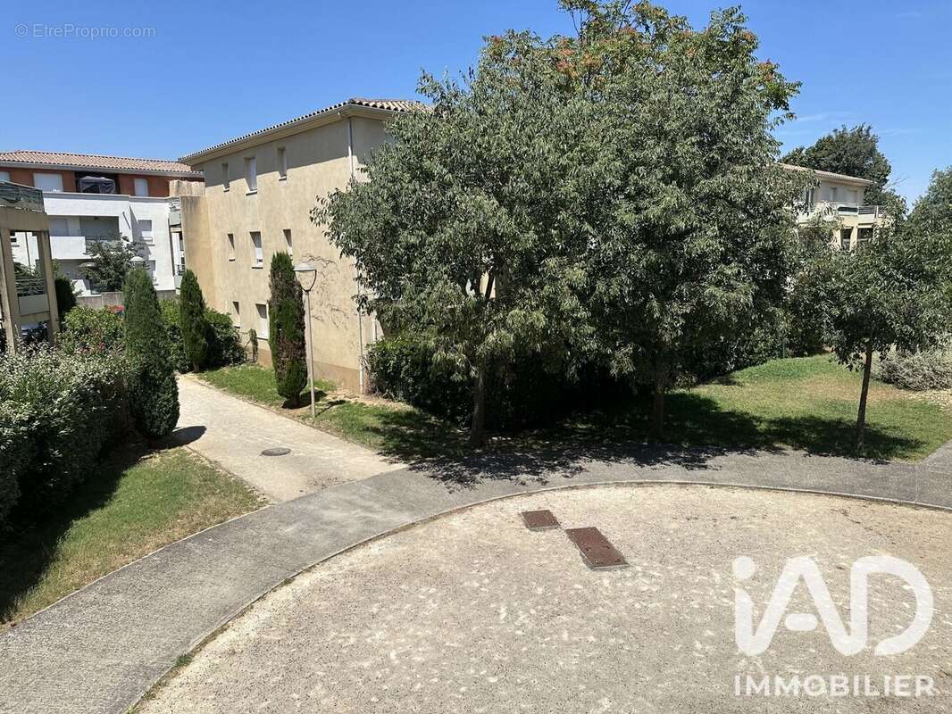 Appartement 60 m² à Villeneuve-Les-Avignon  - photo 8