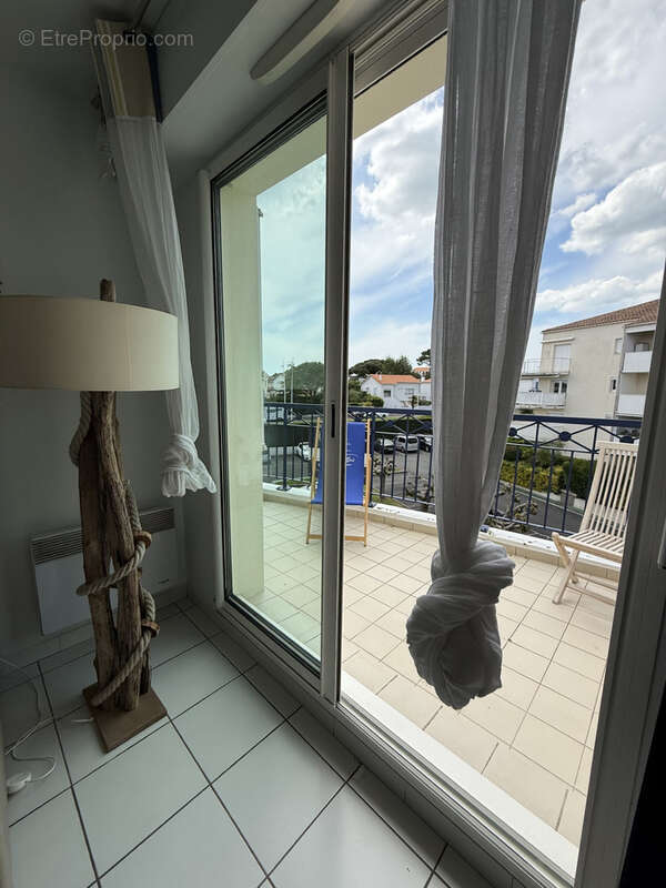Appartement à VAUX-SUR-MER