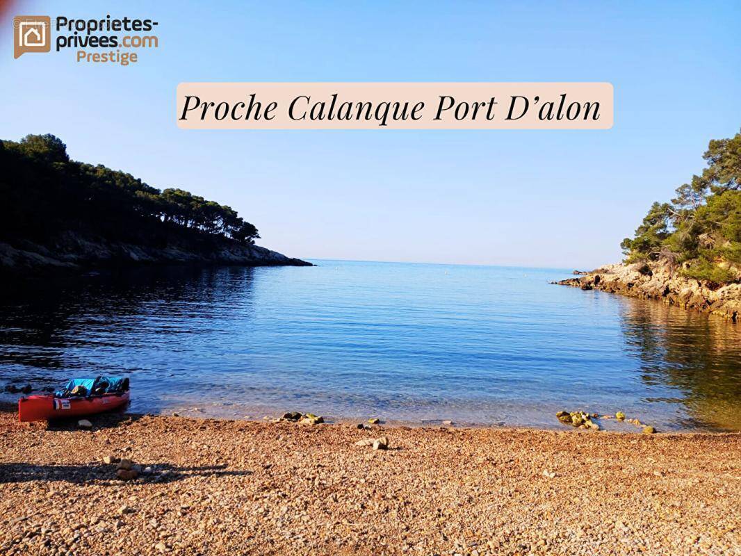 Maison à SAINT-CYR-SUR-MER