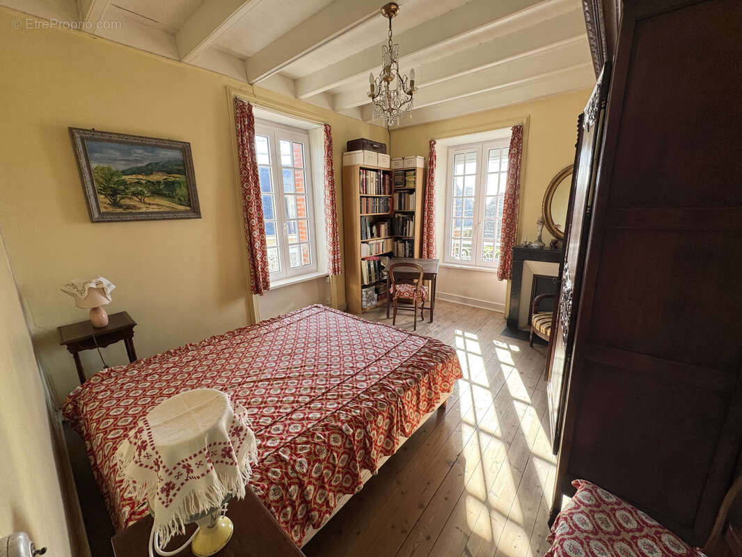 Maison à QUETTEHOU