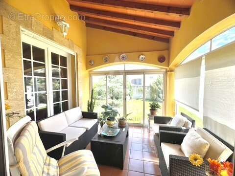Villa avec piscine de plain pied - photo 11