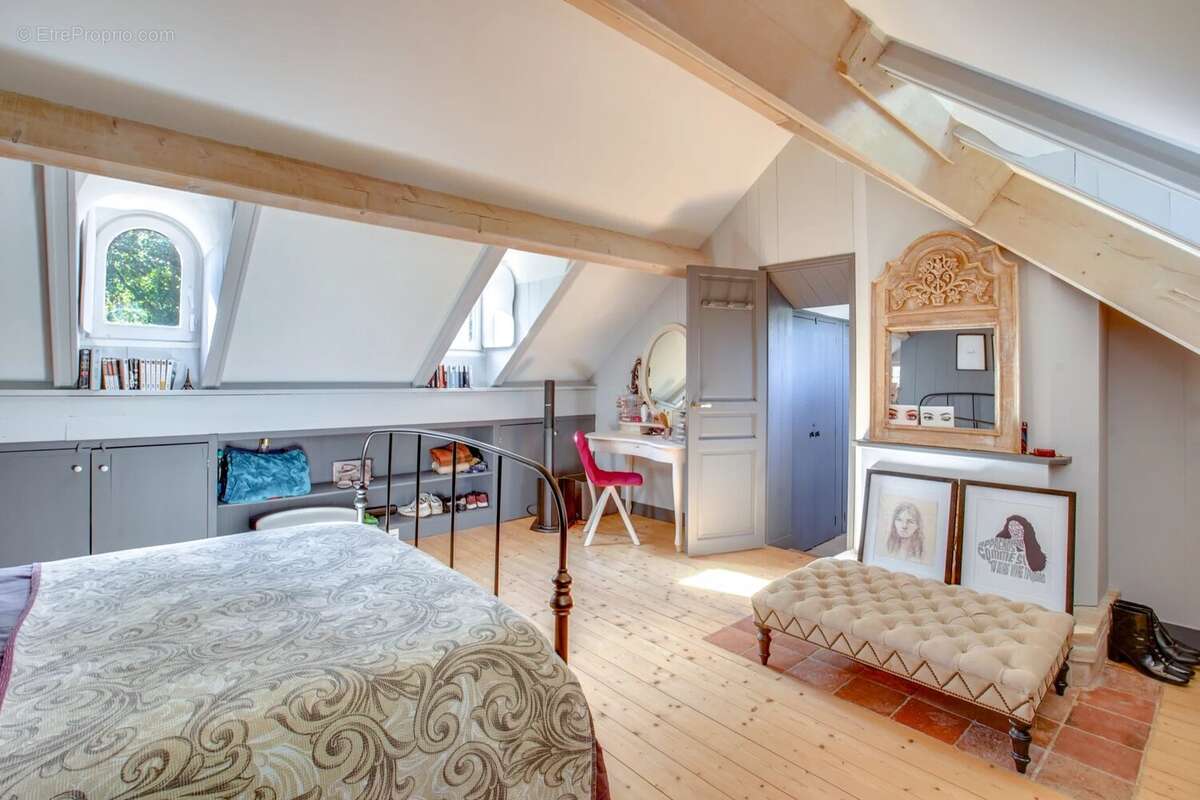 Maison à MONTFORT-L'AMAURY
