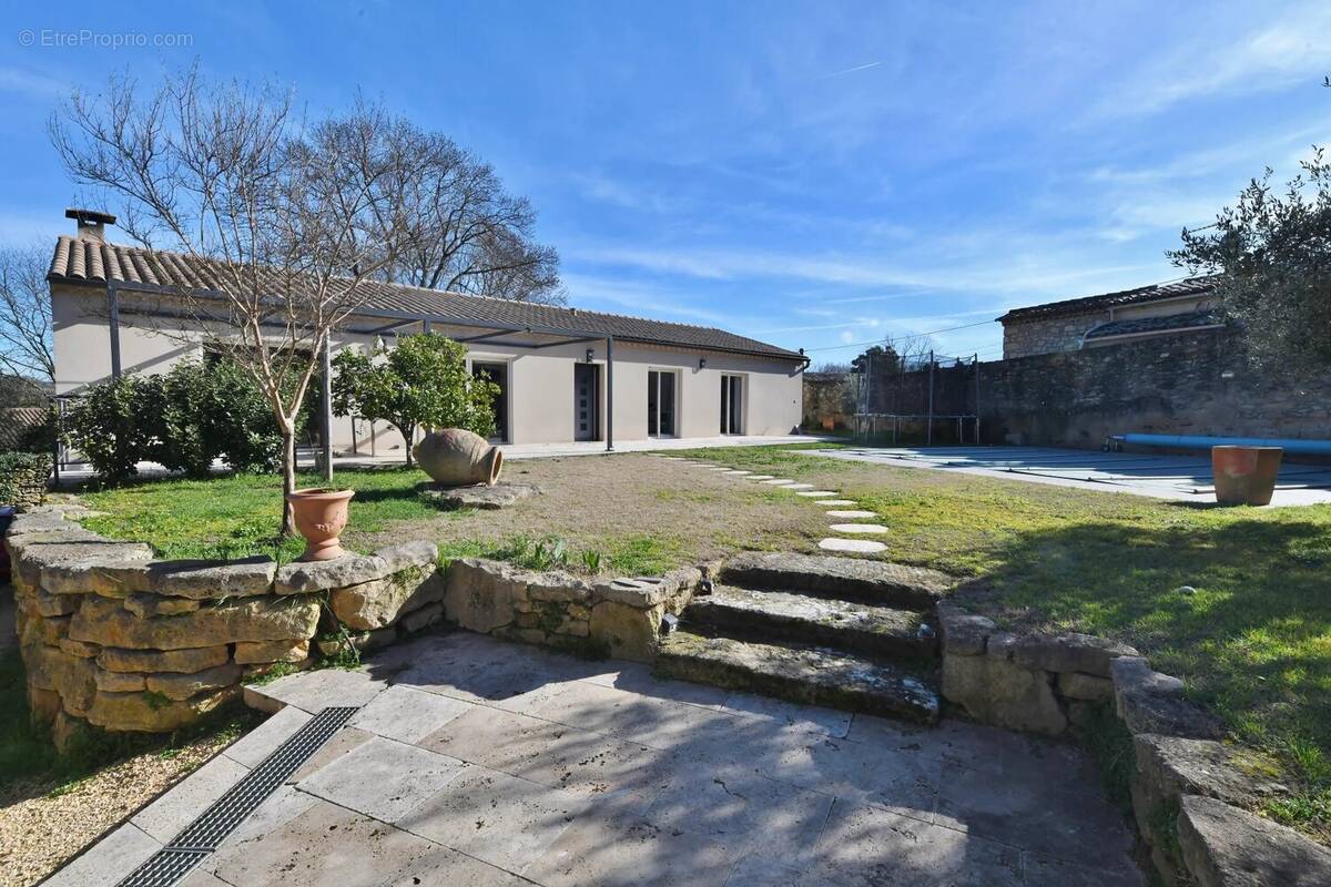 Maison à UZES