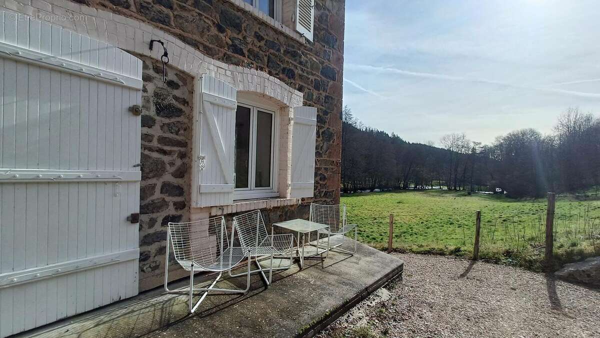 Photo 2 - Maison à SAINT-VINCENT-DE-REINS