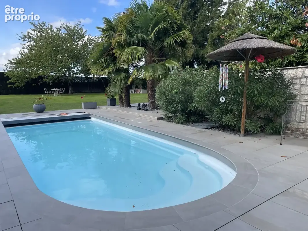 Salignac magnifique propriete 5 chambres 2 garages atelier piscine chauffee 276 m2 habitables jardin de 1300 m - photo 24