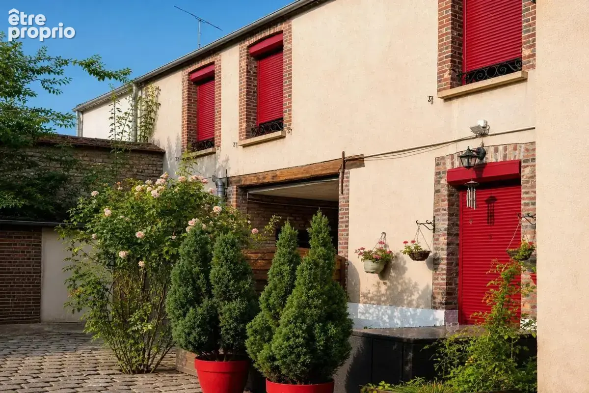 Maison à LORREZ-LE-BOCAGE-PREAUX