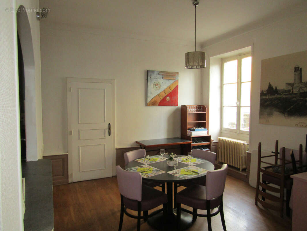 Commerce à CHATELLERAULT