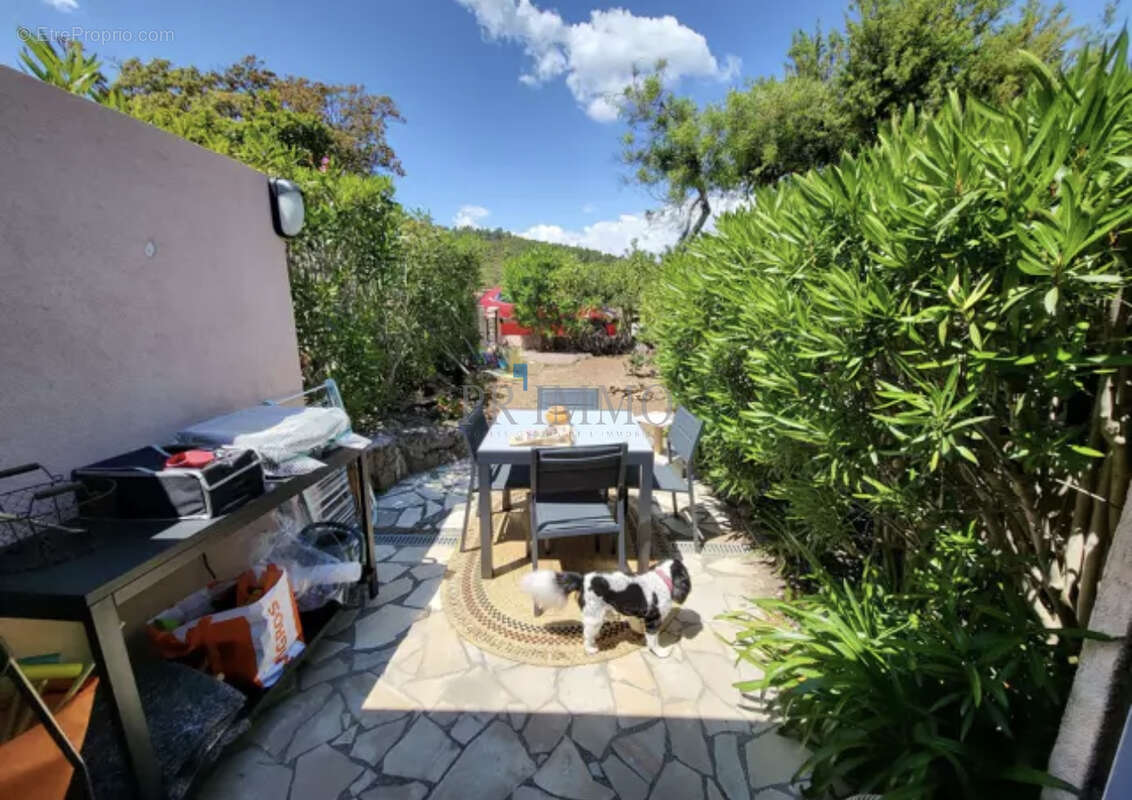 Appartement à LES ISSAMBRES