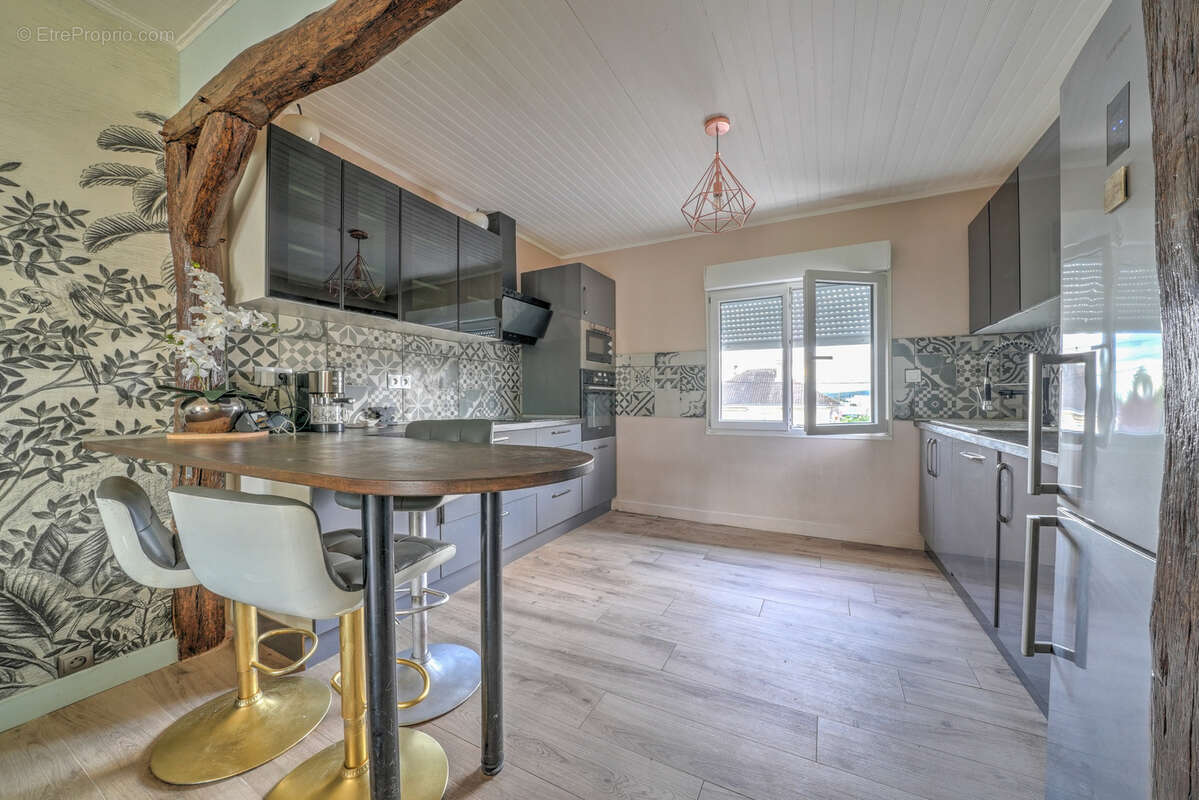 Maison à MONTIGNY-LES-CORMEILLES