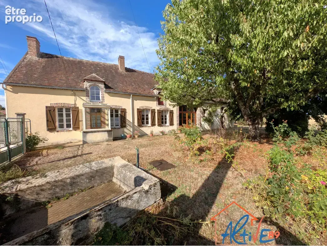 Maison ancienne de 110m2 habitables à moins de 10 minutes de Joigny et 1H30 de Paris (gare rapide d'accès) sur - photo 2