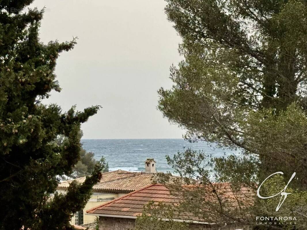 Appartement à SAINT-RAPHAEL